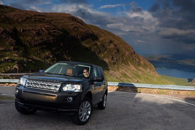 Land Rover  Freelander 2-2013-6.jpg